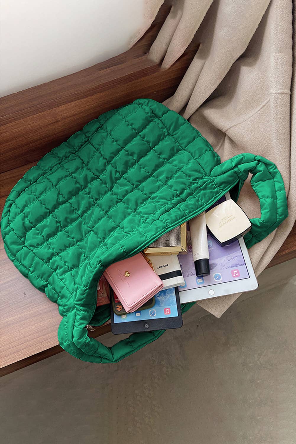 Quilted Zipper Large Shoulder Bag